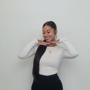 Meet your Posher, Julie